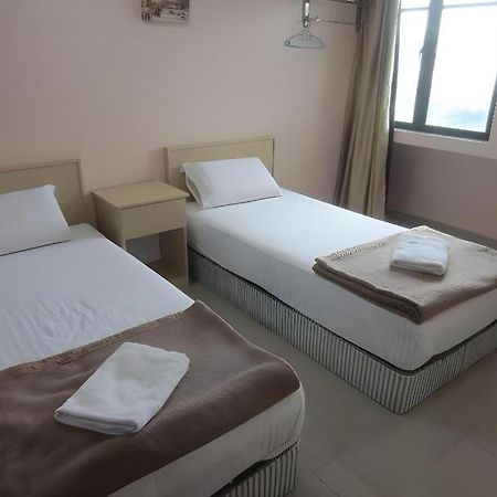 Oyo 89717 Budget Star Hotel Kuala Lumpur Exterior photo